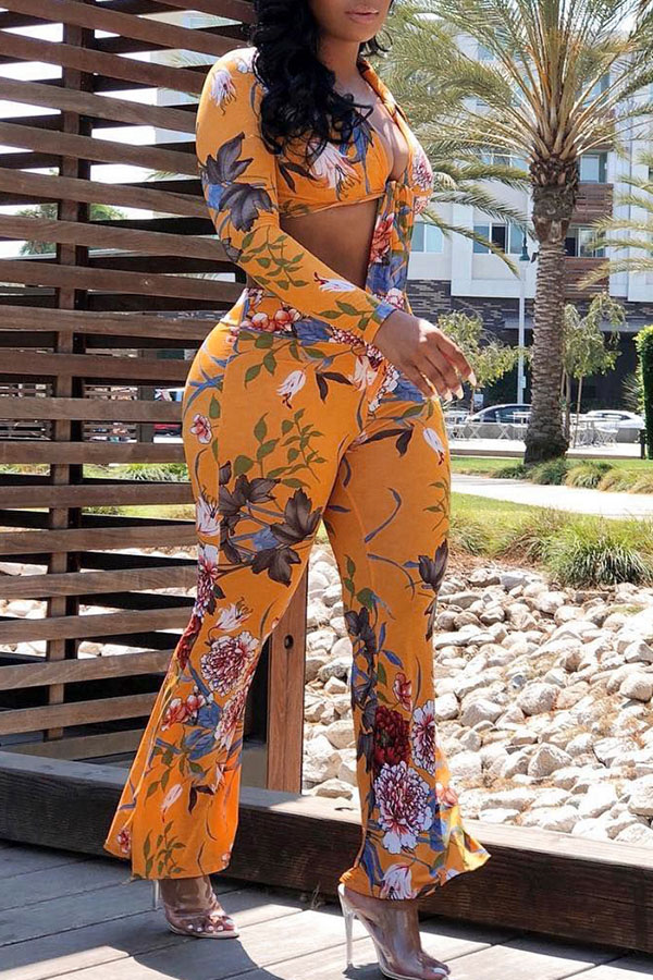 Lovely Leisure Floral Printed Orange Twilled Satin Two-piece Pants Set
Lovely Leisure Floral Printed Orange Twilled Satin Two-piece Pants Set