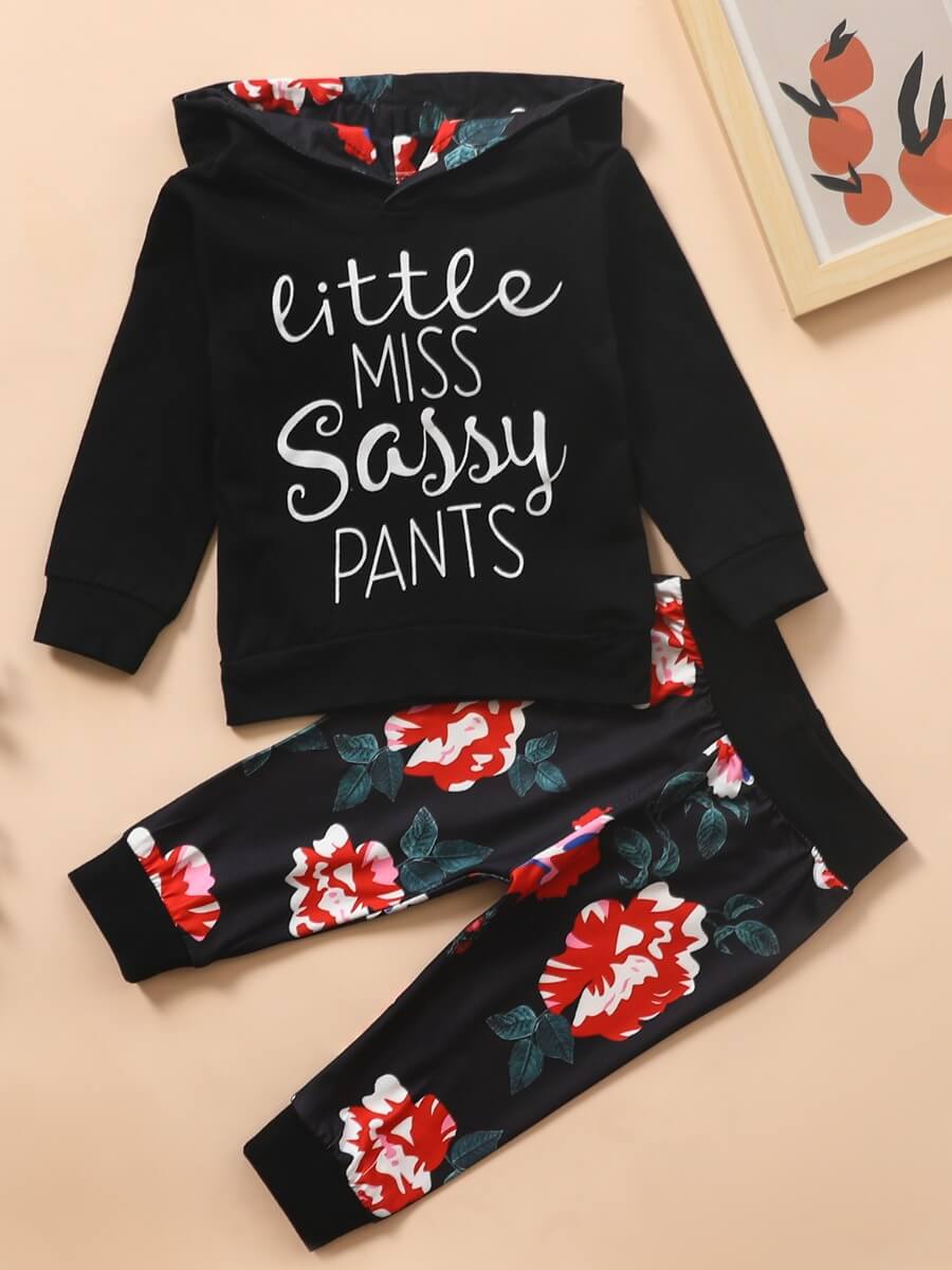 Lovely Casual Hooded Collar Letter Print Black Girl Two-piece Pants Set
Lovely Casual Hooded Collar Letter Print Black Girl Two-piece Pants Set