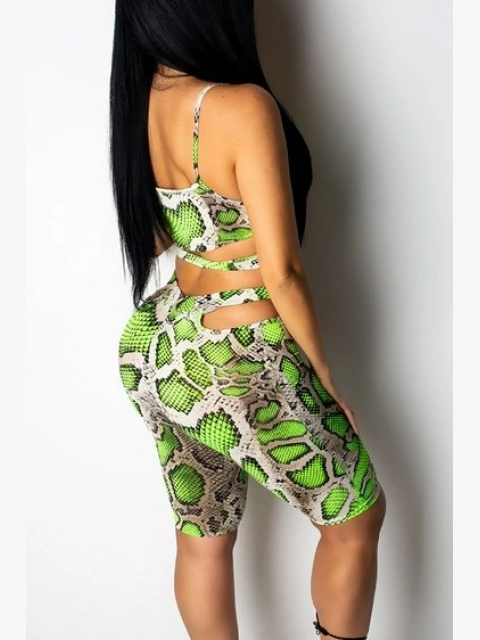 Lovely Casual Snakeskin Pattern Printed Hollow-out Green Two-piece Shorts Set