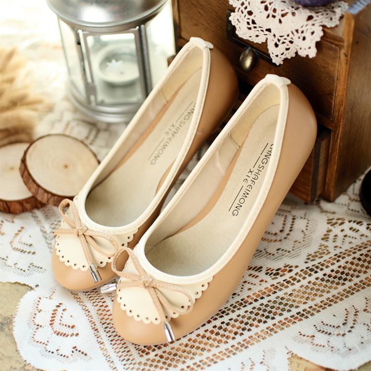 Fashion Lovely Round Closed Toe Beige PU Flats_GIFT_LovelyWholesale