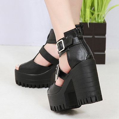 chunky heel t strap