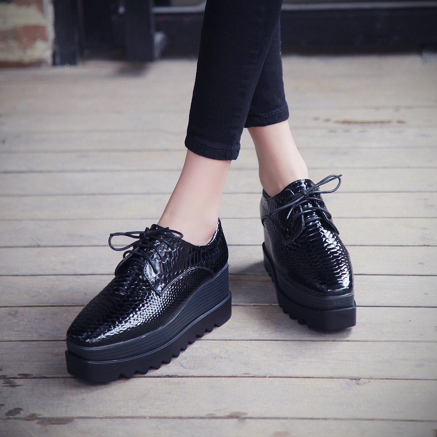 platform wedges closed toe