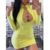 Lovely Sexy Round Neck Hollow-out Yellow Polyester