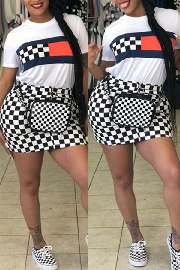 

Lovely White Blending Skirt Color Block O neck Short Sleeve Casual Two Pieces