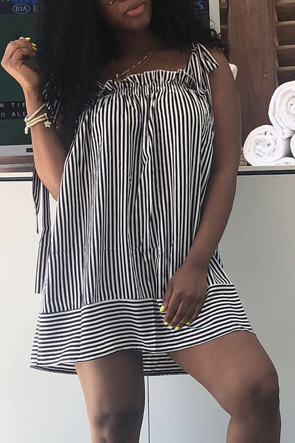 

Lovely Casual Shoulders Lace-up Striped Black Mini Dress