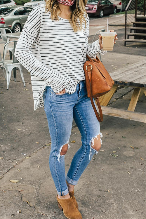 

Lovely Stylish Round Neck Striped White Blending T-shirt