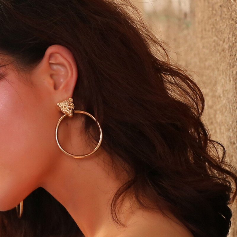

Lovely Fashion Leopard-head Golden Metal Earring