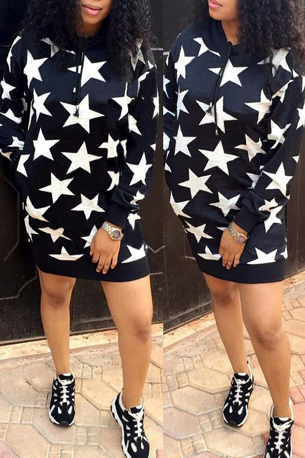 

Lovely Casual Five-pointed Star Printed Black Mini Dress (Batch Print)