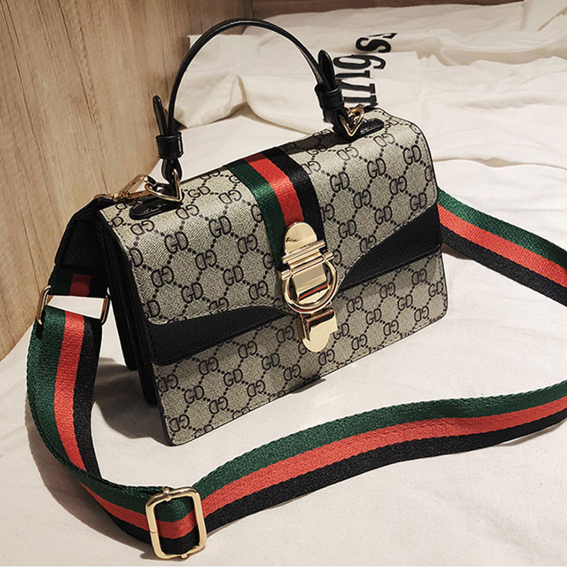 Lovely Euramerican Printed Black Patent Leather Messenger