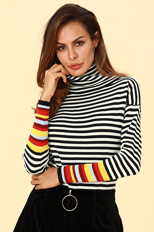 

Lovely Casual Striped Black Cotton Sweaters