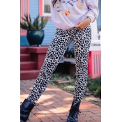 Lovely Trendy Leopard Print White Knitting Pants