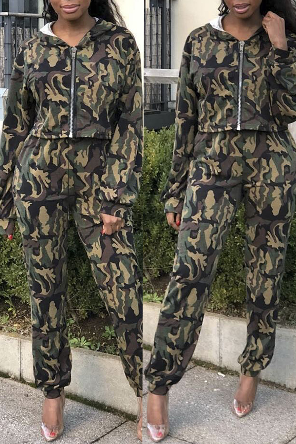 

Lovely Casual Camouflage Printed Multicolor Two-piece Pants Set