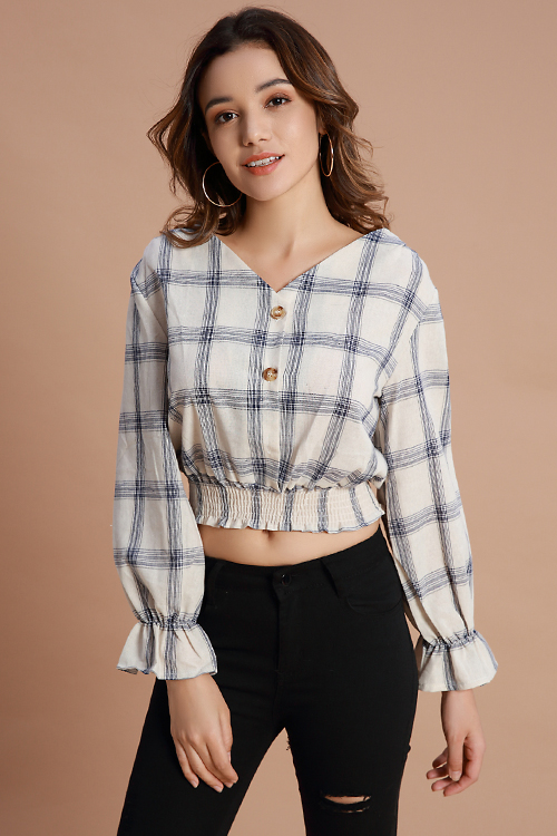 

Lovely Casual Grids Printed White Shirts