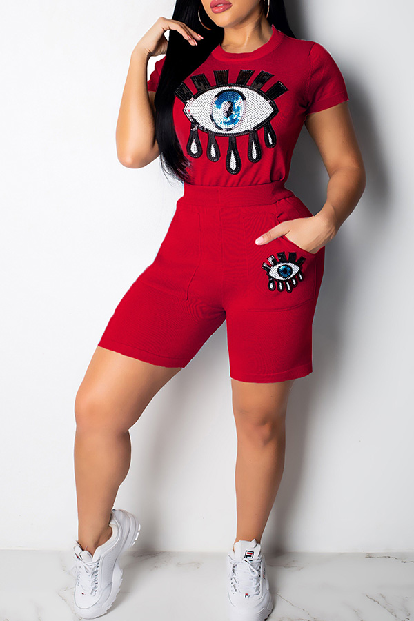 

Lovely Casual Embroidery Red Two-piece Shorts Set