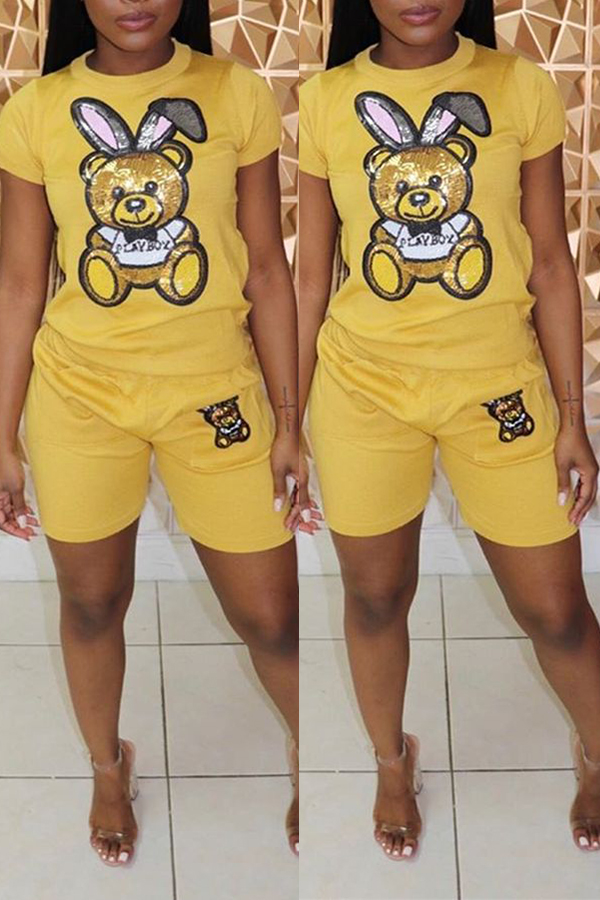 

Lovely Casual Printed Yellow Two-piece Shorts Set