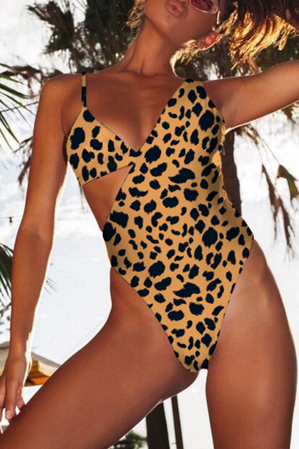 

Lovely Leopard Printed Hollow-out One-piece Swimwear