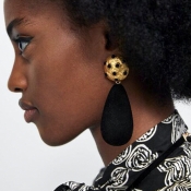 Lovely Fashion Black Earring