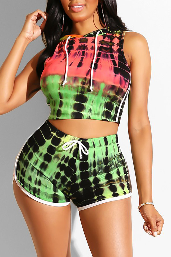 Lovely Leisure Hooded Collar Printed Green Two-piece Shorts Set