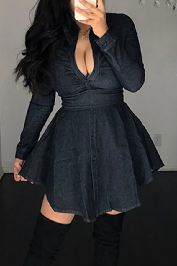 

Lovely Casual Bow-Tie Black Mini Dress