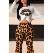 Lovely Casual Lip Printed Brown T-shirt