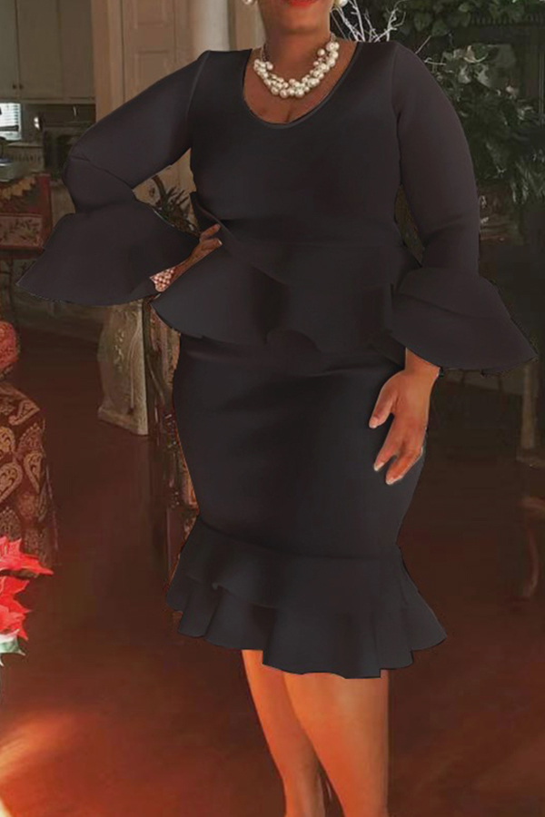 

Lovely Casual Flounce Design Black Knee Length Plus Size Dress