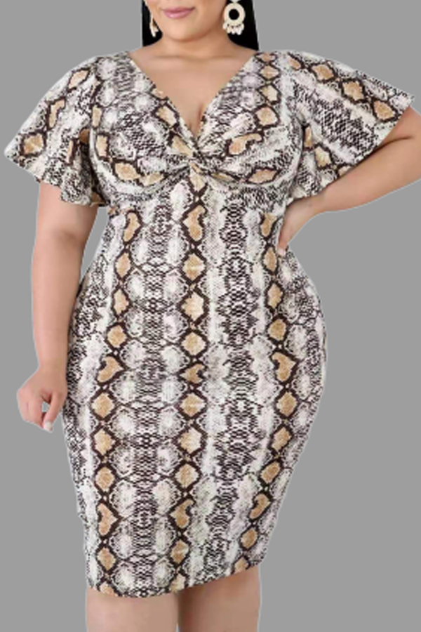 

Lovely Casual V Neck Printed Grey Knee Length Plus Size Dress