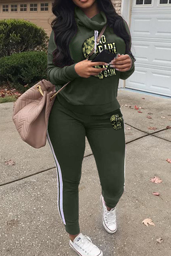 

Lovely Casual Hooded Collar Letter Printed Army Green Two-piece Pants Set