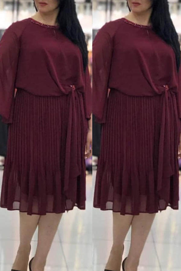 

Lovely Casual O Neck Ruffle Design Wine Red Knee Length Plus Size Dress