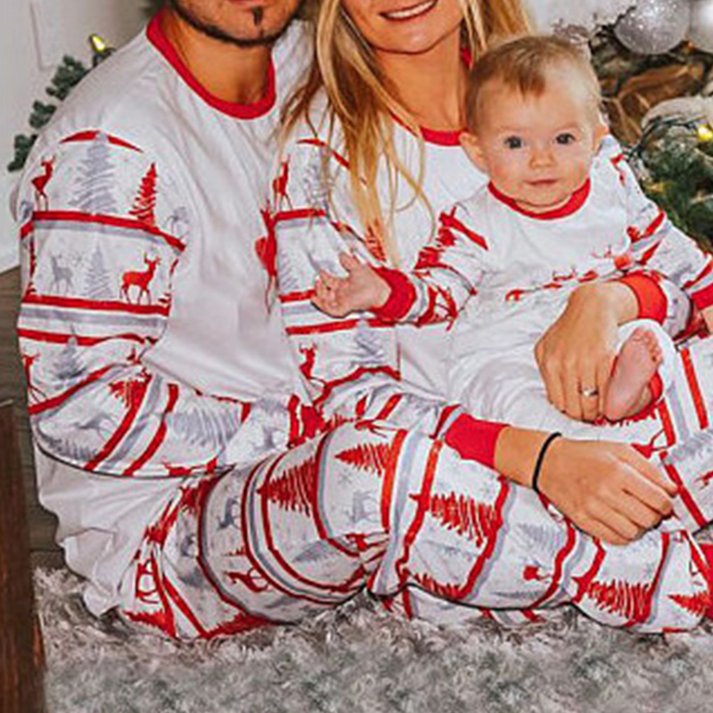 

Lovely Family Letter Printed White Mother Two-piece Pants Set