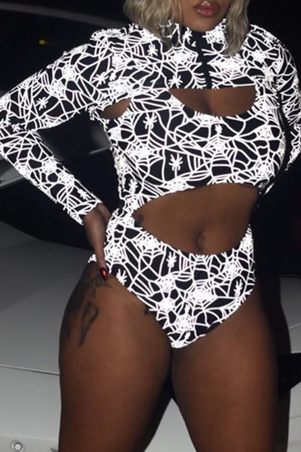 

Lovely Sexy Mandarin Collar Printed Black Two-piece Shorts Set