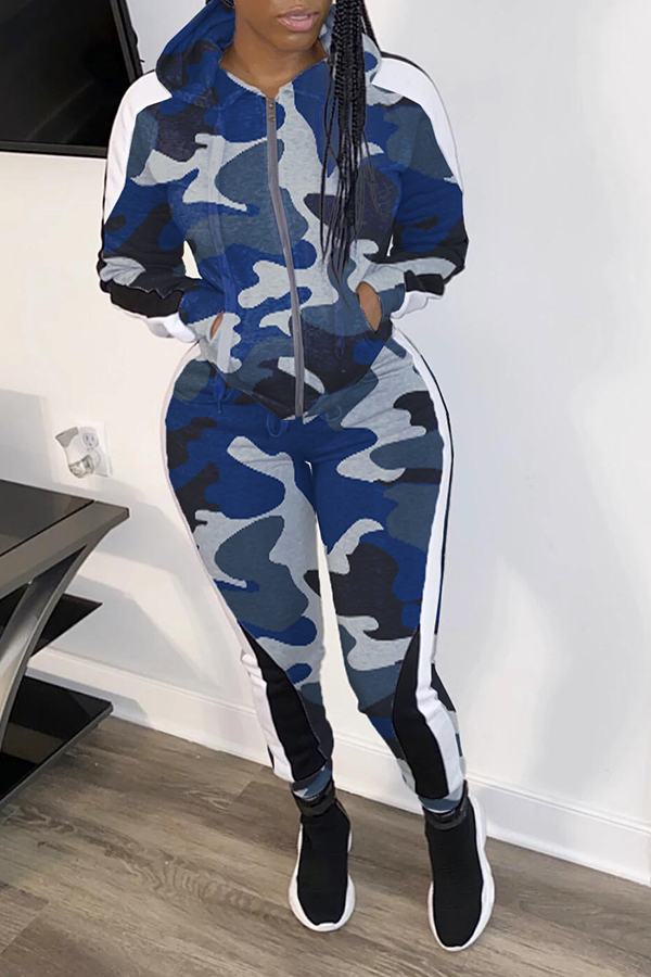 

Lovely Casual Hooded Collar Camouflage Printed Blue Two-piece Pants Set