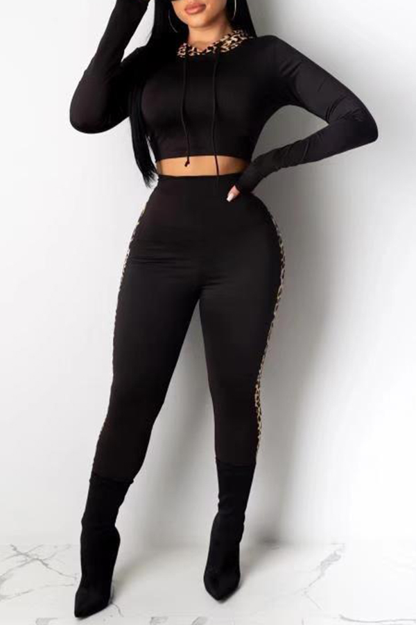 

Lovely Leisure Hooded Collar Crop Top Black Two-piece Pants Set