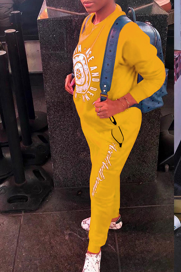 

Lovely Casual Letter Print Yellow Two-piece Pants Set