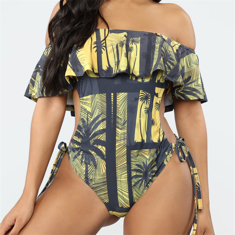 

Lovely Flounce Design Yellow One-piece Swimsuit