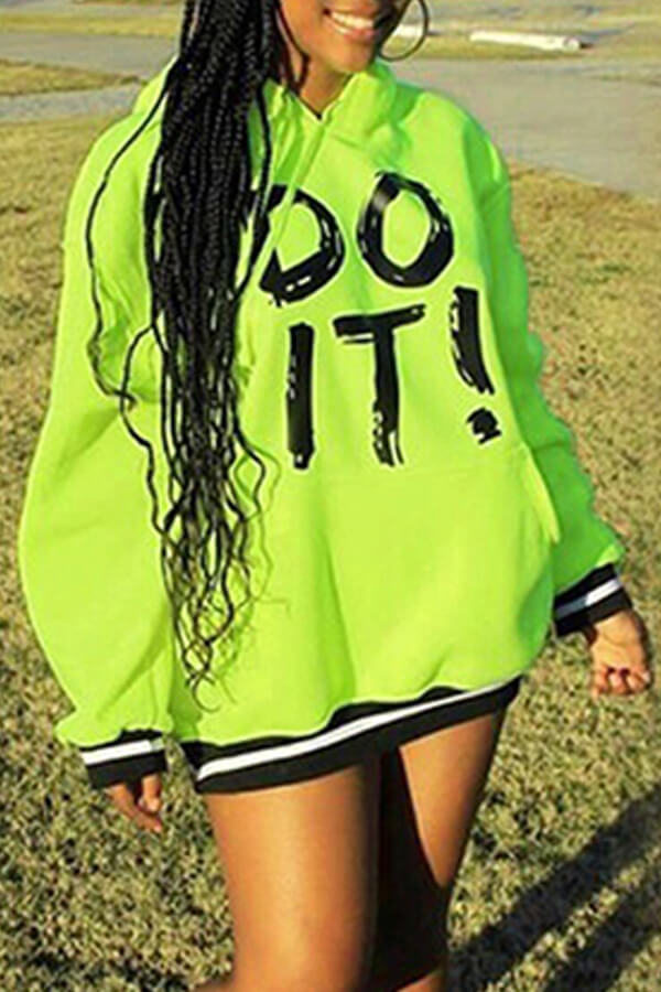 

Lovely Casual Hooded Collar Letter Green Mini Dress