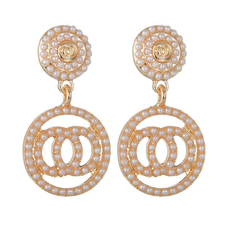 

Lovely Chic Gold Earring