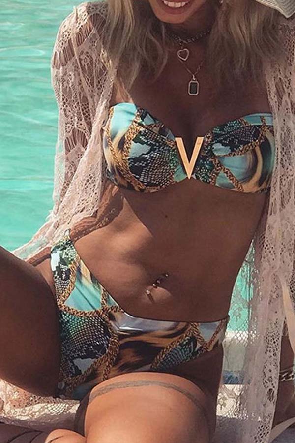 

Lovely Print Baby Blue Two-piece Swimsuit