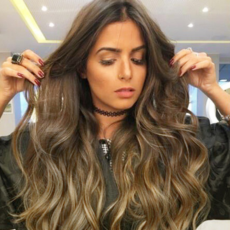 

Lovely Leisure Curly Long Brown Wigs