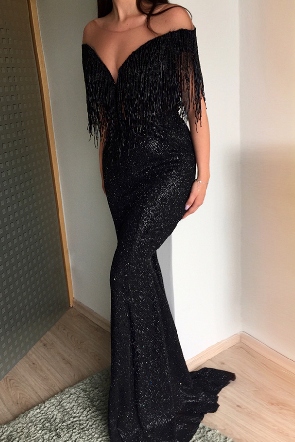 

Lovely Party Tassel Design Black Maxi Dress