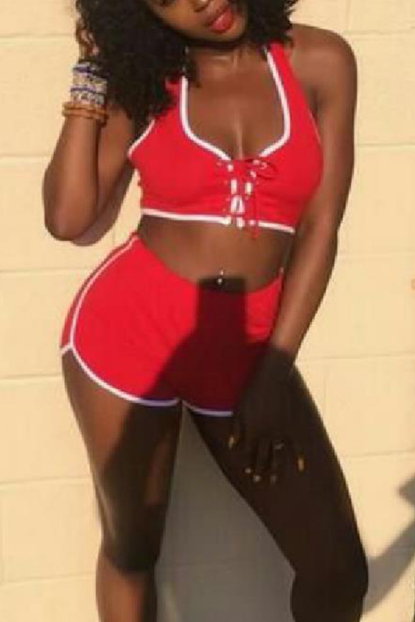 

Lovely Chic Halter Red Two-piece Shorts Set