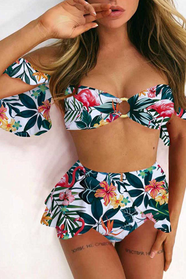 

Lovely Flounce Print Green Two-piece Swimsuit