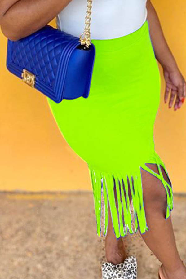 

Lovely Chic Tassel Design Green Skirt