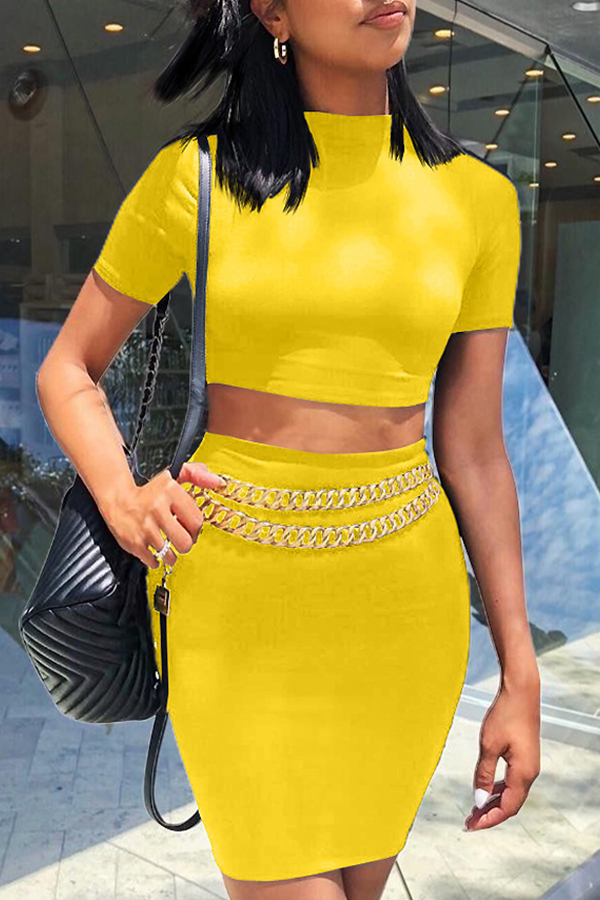 

Lovely Casual Crop Top Yellow Two-piece Skirt Set