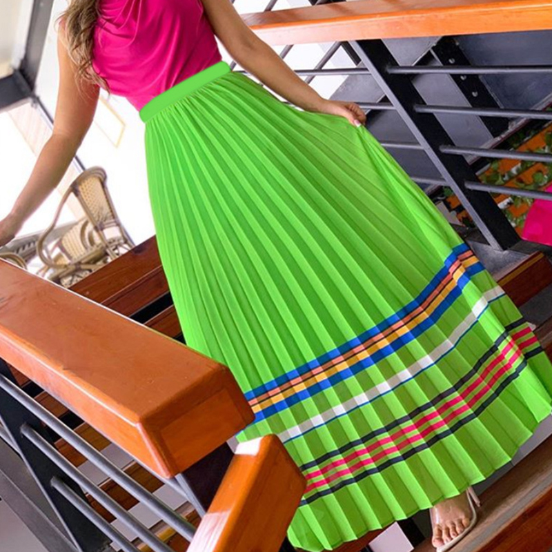 

Lovely Casual Print Green Skirt