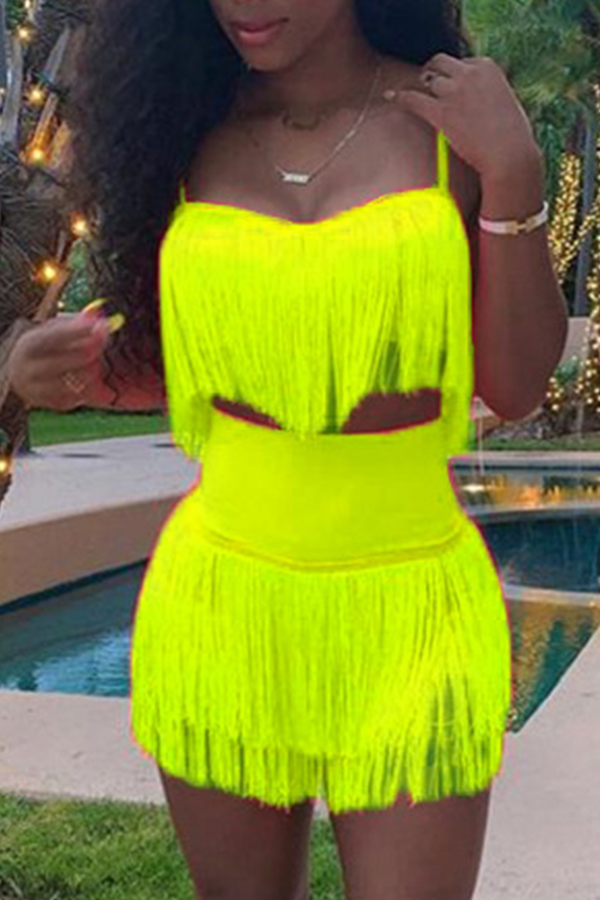 

Lovely Casual Tassel Design Green Two-piece Skirt Set