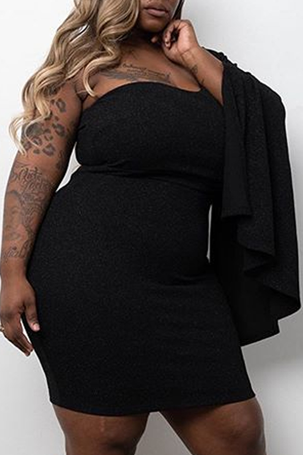 

Lovely Casual One Shoulder Black Mini Plus Size Dress