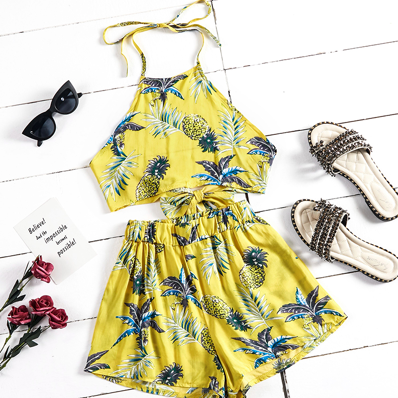 

Lovely Bohemian Plants Print Yellow Two-piece Shorts Set