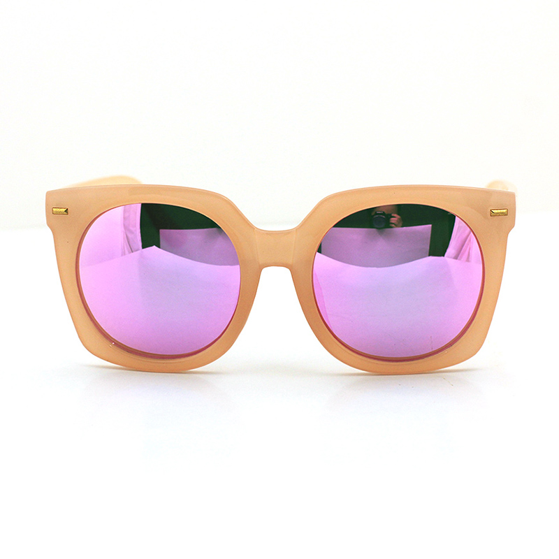 

Lovely Retro Pink Sunglasses