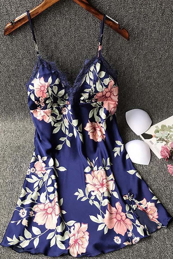 

Lovely Casual Floral Print Blue Sleepwear