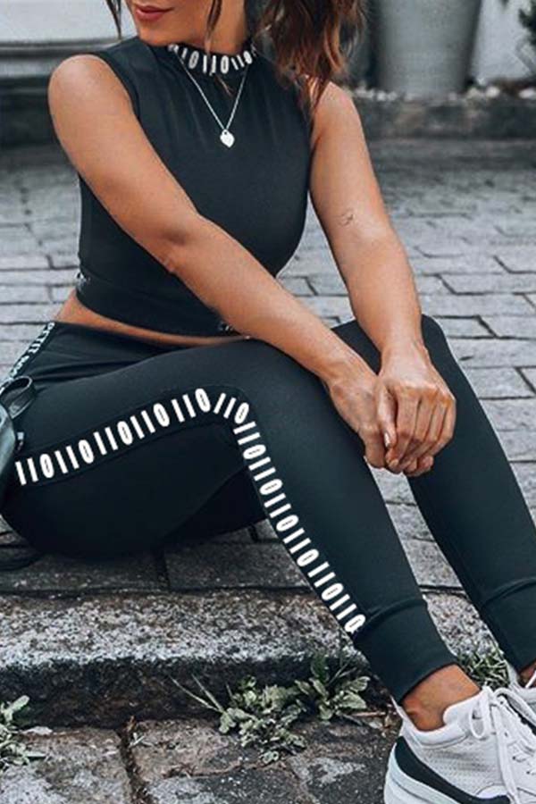 

Lovely Sportswear Patchwork Black Two-piece Pants Set
